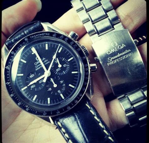 stolen omega watch database|stolen watches found.